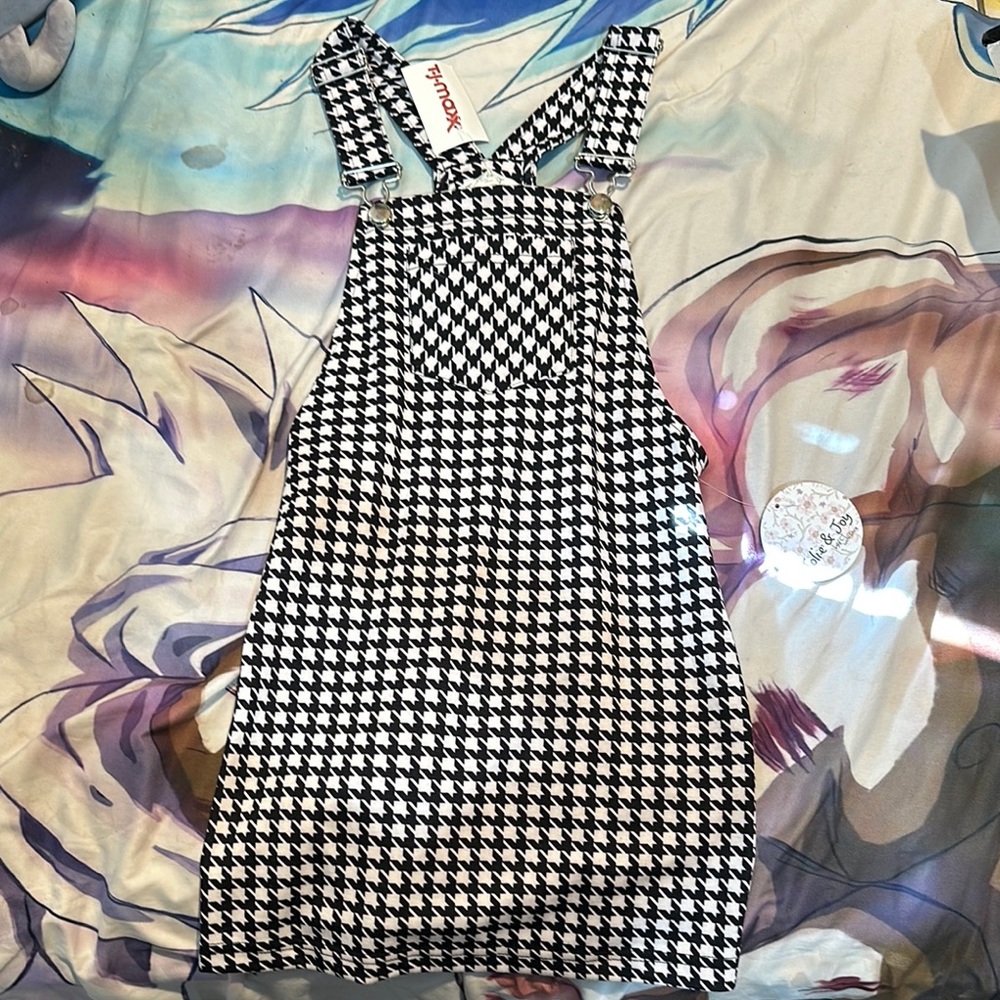 Black and White Houndstooth Dress